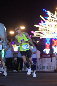 BIB: 40086
                            <button type="button" onclick="openModal(22931047)" class="btn btn-primary btn-sm float-right btn-popup" data-toggle="modal" data-target=".modal-high-quality">
                        <i class="fas fa-shopping-cart"></i> Add to Cart
                    </button>
                                            <button type="button" onclick="isThisMe(22931047, true)" class="btn btn-success btn-sm float-right btn-popup btn-isme hidden" data-toggle="tooltip" data-placement="bottom" title="นี่คือรูปของคุณใช่ไหม คลิกที่นี่เพื่อเอาเข้าอัลบั้ม">
                        <i class="fas fa-plus"></i> Add to album
                    </button>
                    <button type="button" onclick="isThisMe(22931047, false)" class="btn btn-warning btn-sm float-right btn-popup btn-isnotme hidden">
                        <i class="fas fa-ban"></i> Remove from album
                    </button>